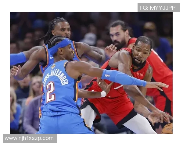 2012年NBA总决赛首战雷霆对决热火精彩回顾与赛后分析 2012年NBA总决赛首战雷霆对决热火精彩回顾与赛后分析