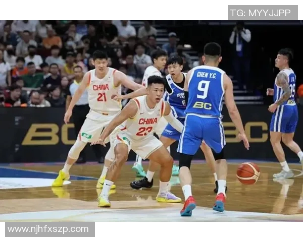 北京男篮与江苏男篮激战正酣谁能在这场较量中笑到最后